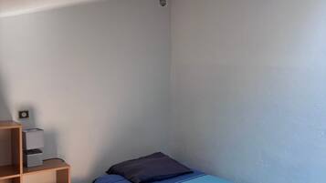 1 habitación, wifi gratis y ropa de cama