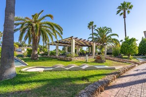 Property grounds - T1 Plaza Resort Condominium with Pool (Portimao)