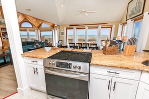 Fridge, microwave, oven, stovetop - OCEANFRONT, wild horses, private pool, hot tub-4x2275, Over at Carova (Carova Beach)