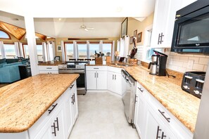 Fridge, microwave, oven, stovetop - OCEANFRONT, wild horses, private pool, hot tub-4x2275, Over at Carova (Carova Beach)