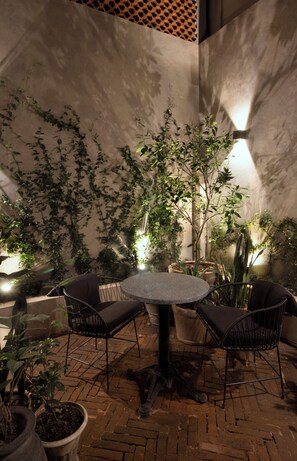 Deluxe Double Room, Patio | Terrace/patio