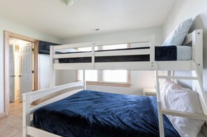 5 habitaciones, wifi gratis y ropa de cama
