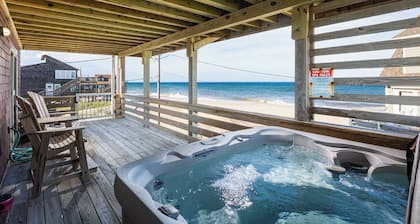 Ocean Views • Hot Tub • Pet-Friendly • Steps to the Sand