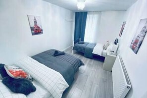 2 bedrooms, iron/ironing board, travel cot, WiFi