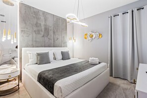 10 habitaciones, tabla de planchar con plancha y wifi gratis