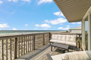 Property grounds - Turtle Shores on Topsail Beach, North Carolina (Topsail Beach)