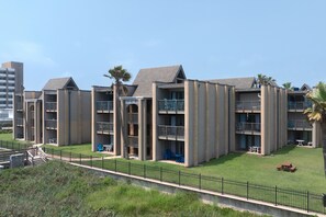 Exterior - 2-Bedroom Beachfront Comfort w/ Heated Pool! (South Padre Island)