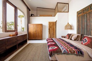 4 slaapkamers, een strijkplank/strijkijzer, wifi, beddengoed