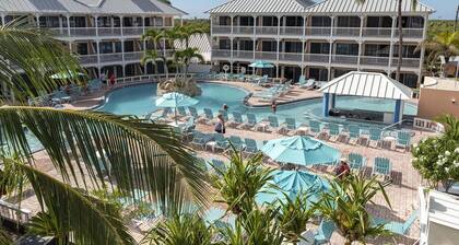 Charming Resort 1-Bedroom Suite with Full Kitchen