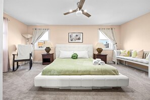 4 bedrooms, desk, iron/ironing board, travel cot