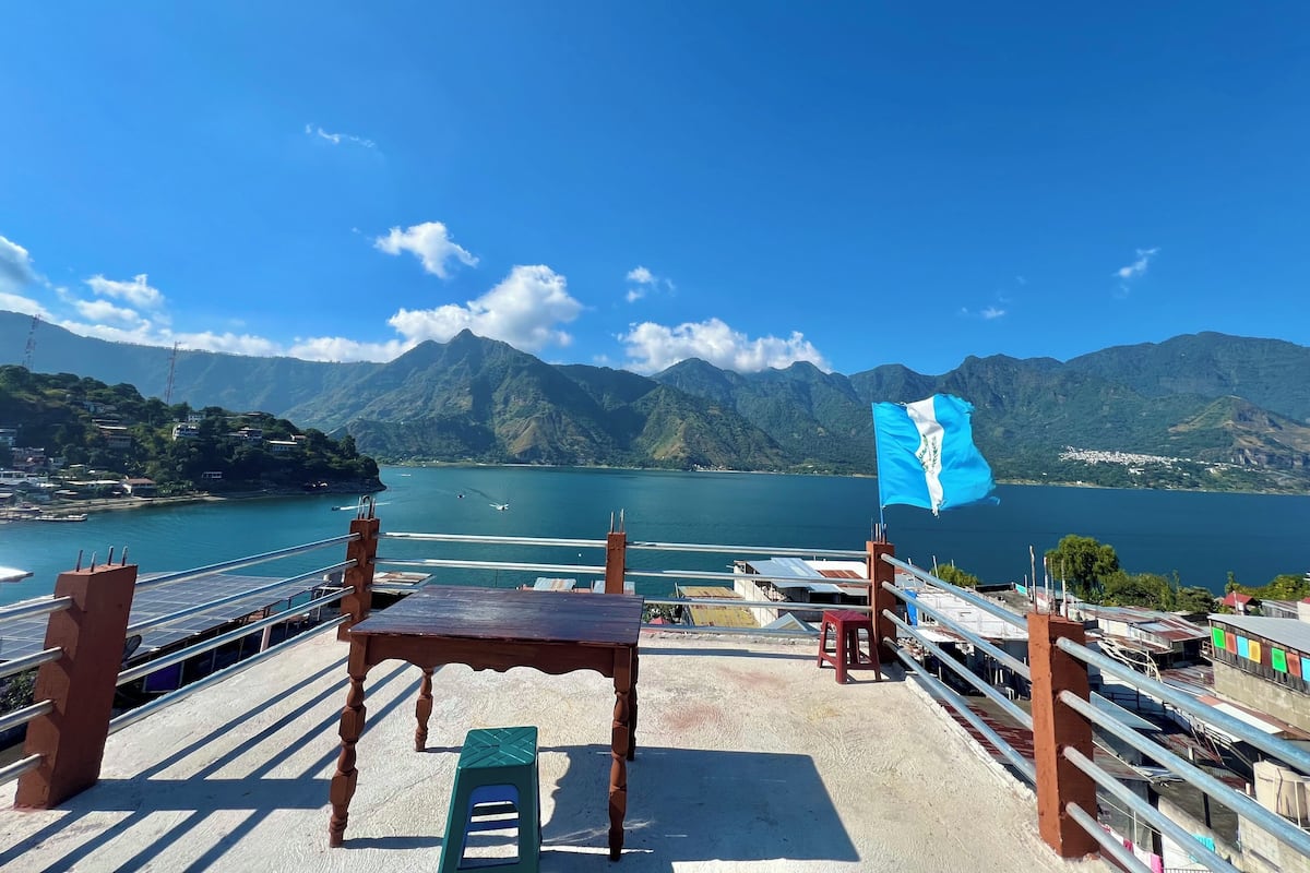 Habitación clásica con 1 cama matrimonial o 2 individuales, patio, vista a la playa | Terraza o patio