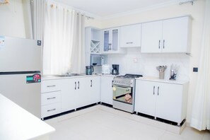 Micro-ondes, plaque de cuisson