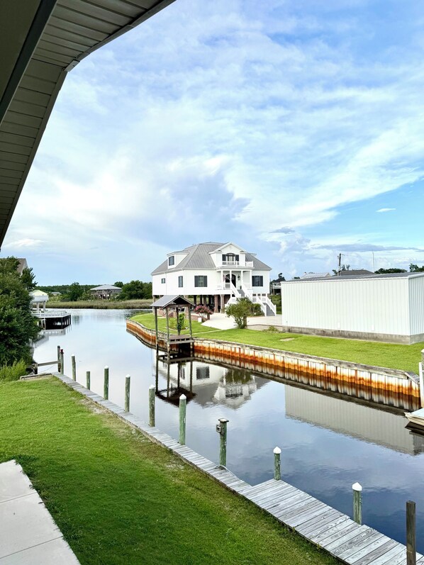 Exterior - Waterfront Escape~5Mins to Casino & Beach~Free Parking (Bay St. Louis)