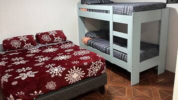 WiFi, bed sheets