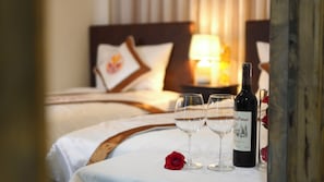 Superior-Zimmer | Hochwertige Bettwaren, Minibar, Schreibtisch, Verdunkelungsvorhänge