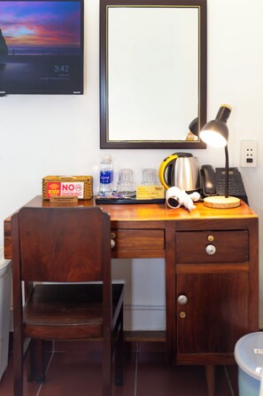 Biancheria da letto di alta qualità, minibar, una scrivania