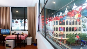 Ảnh chưa phân loại, 2 trong số 172 ảnh, nút