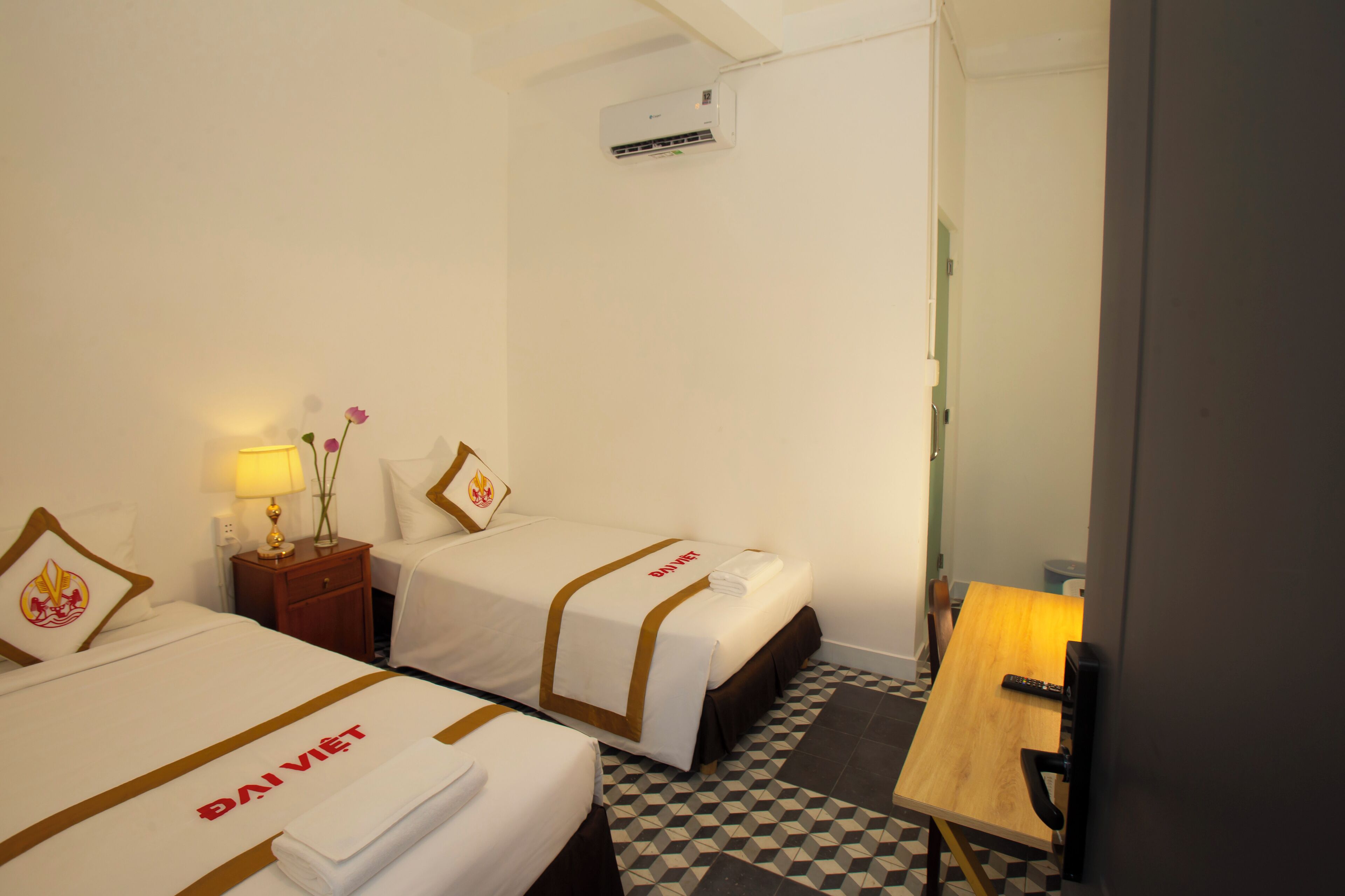 Literie de qualité supérieure, minibar, bureau, rideaux occultants