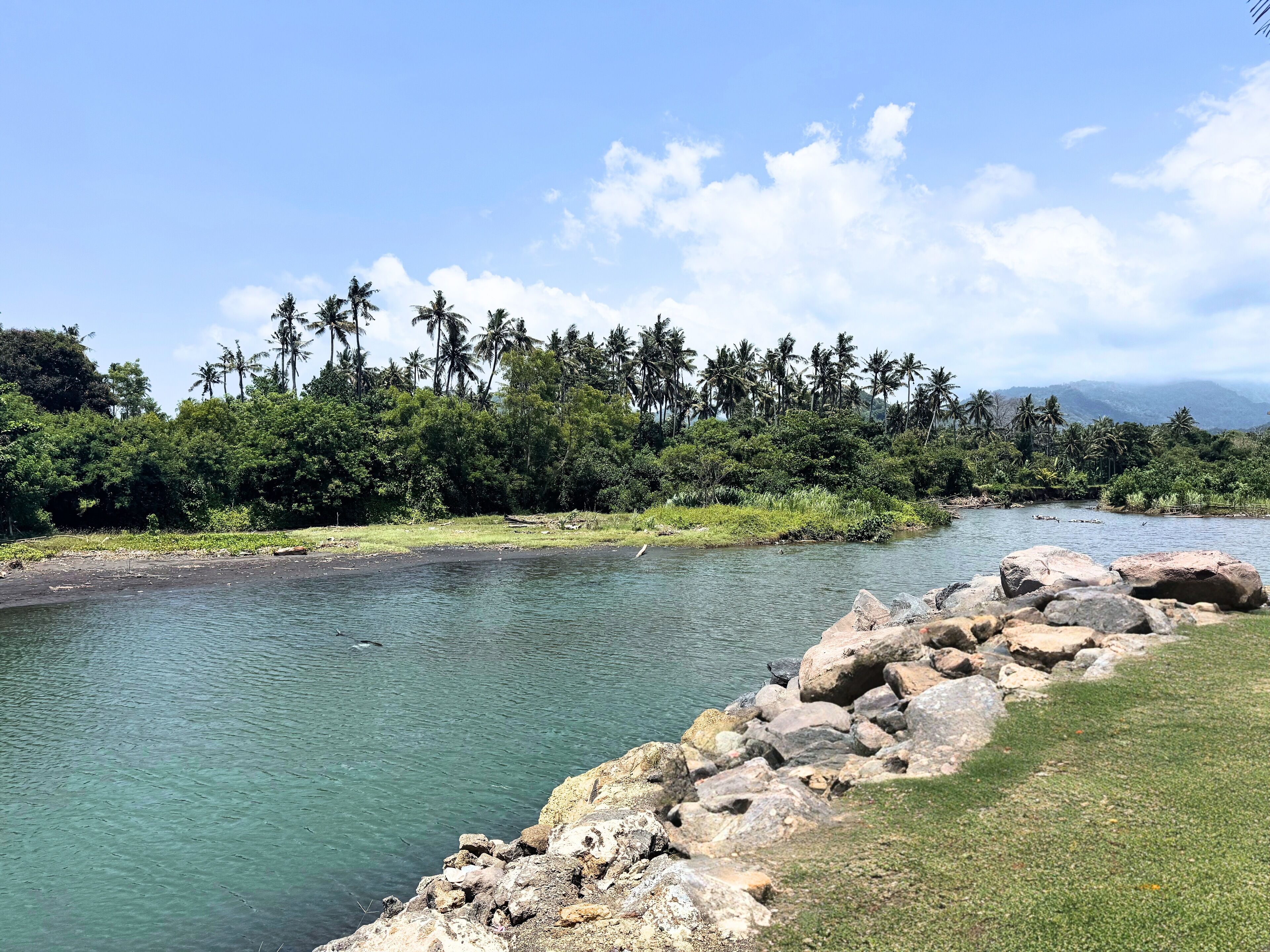 Photo - Quenzo Beach Resort