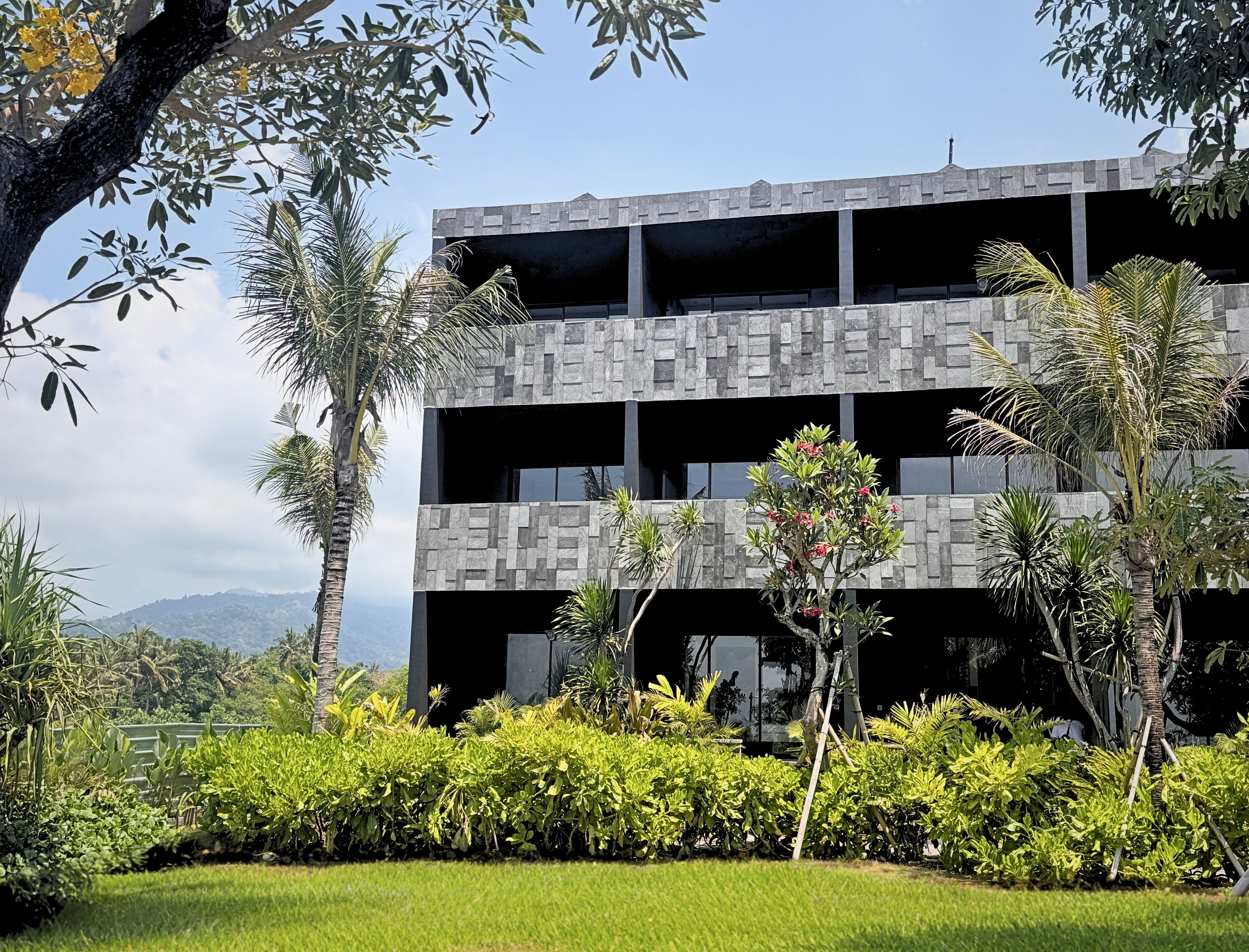 Photo - Quenzo Beach Resort