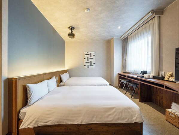 1 bedroom, desk, free WiFi, bed sheets