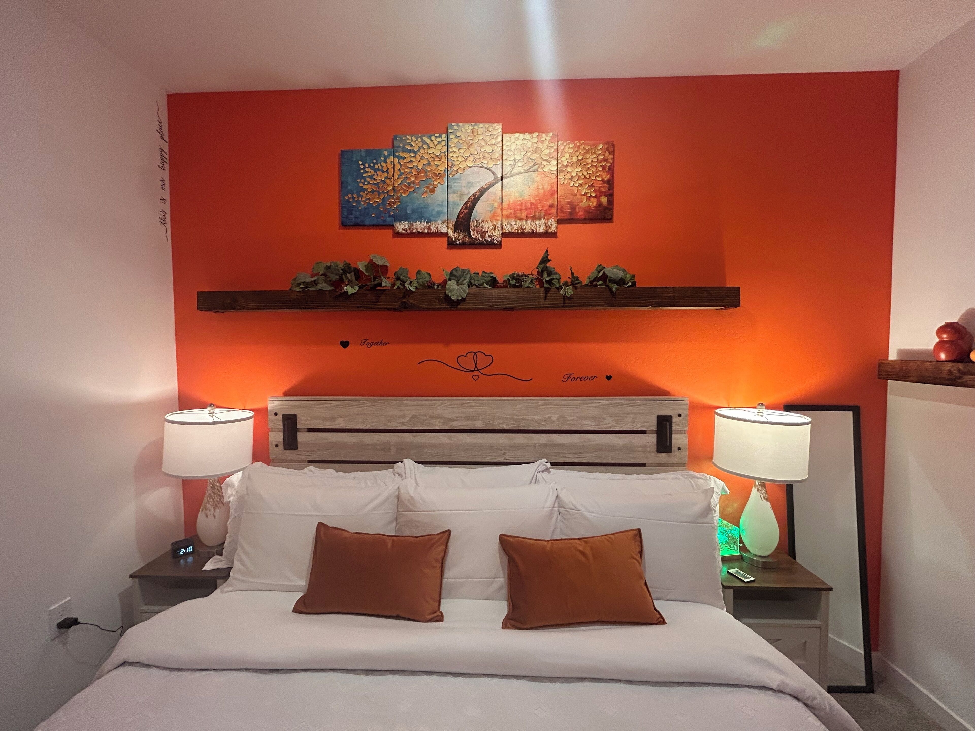 2 chambres, fer et planche à repasser, Wi-Fi, draps fournis