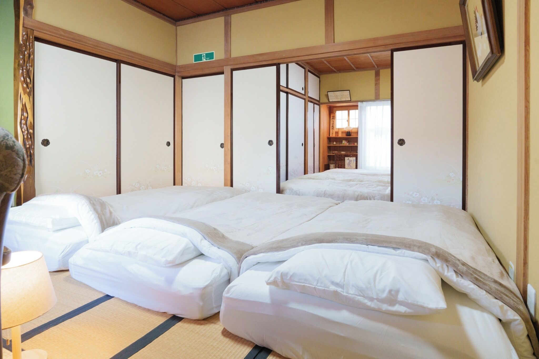 3 間睡房、書桌、免費 Wi-Fi、床單