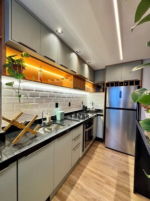 Fridge, microwave, oven, stovetop