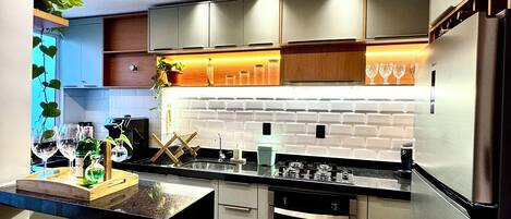 Fridge, microwave, oven, stovetop