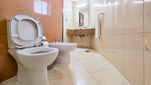 Hair dryer - Peaceful Studio in Prime Al Reem Location (Abu Dhabi)