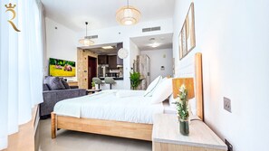 1 habitación, tabla de planchar con plancha, wifi y ropa de cama