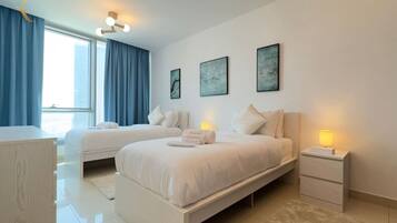 2 habitaciones, tabla de planchar con plancha, wifi y ropa de cama