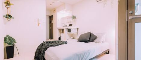 Apartemen, 1 Tempat Tidur Double, Bebas Asap Rokok | Meja kerja dan setrika/meja setrika