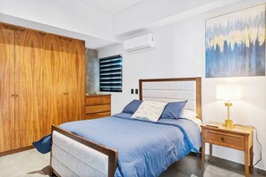 2 bedrooms, desk, iron/ironing board, free WiFi - Spectacular Ocean View with Homeoffice Space (Mazatlan)