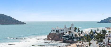 Accommodatie ligt op het strand