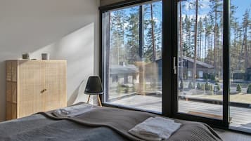 4 makuuhuonetta, internet