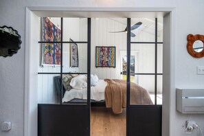 4 Schlafzimmer, Schreibtisch, Bügeleisen/Bügelbrett, kostenloses WLAN