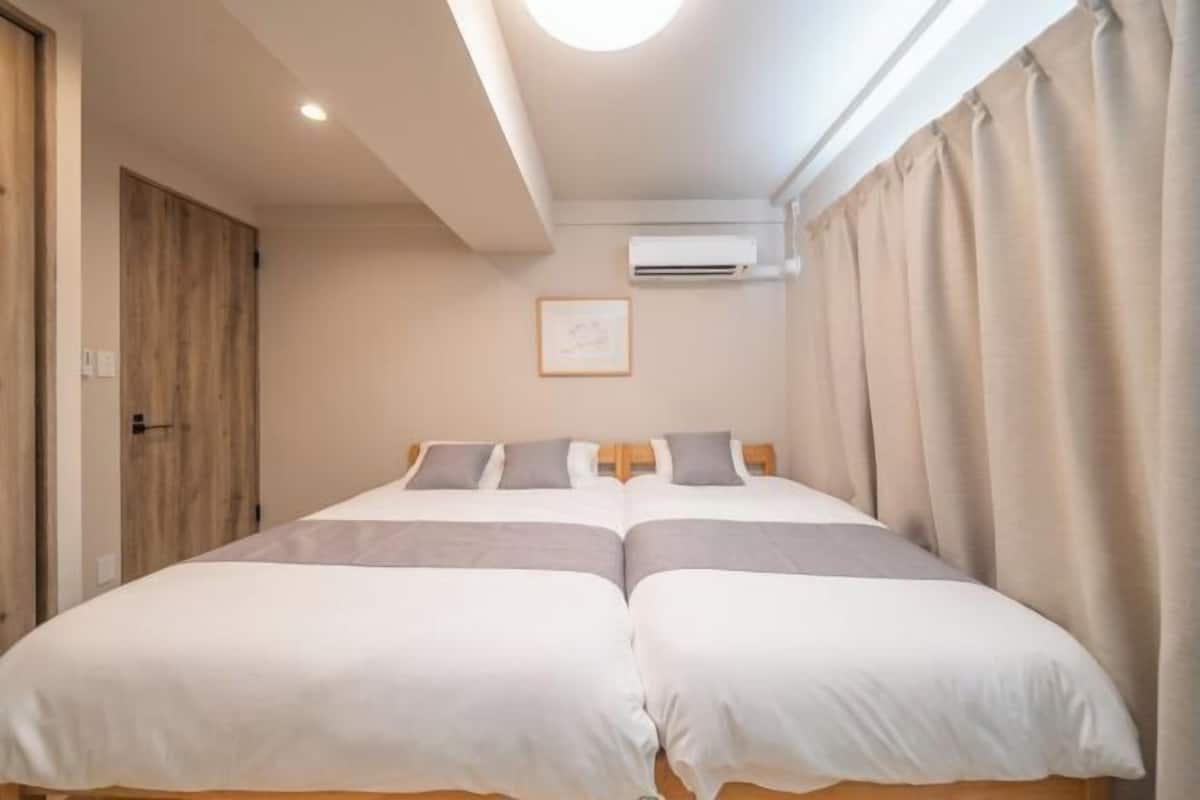 Blackout curtains, iron/ironing board, free WiFi