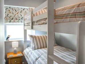 2 bedrooms, free WiFi