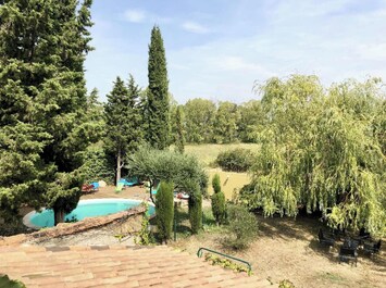 Vue sur piscine