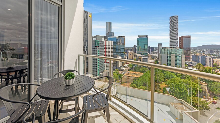 CLLIX Brisbane Central Apartments