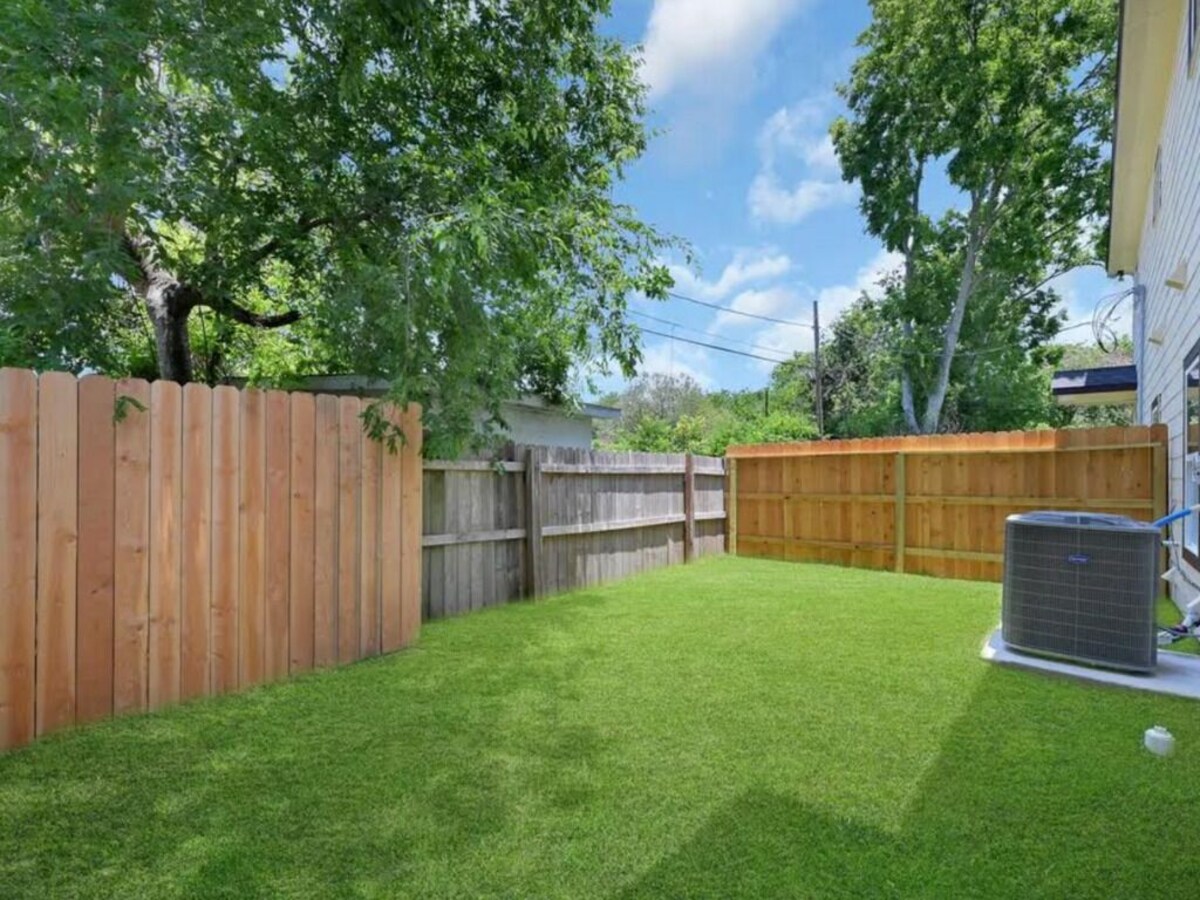 Photo 24 of Gated I 2.5 Bath + Laundry I Near NRG + Medical Center + HOU airport