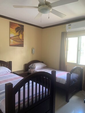 2 chambres, Wi-Fi, literie fournie