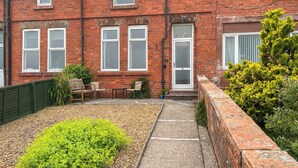 Exterior - 2 bedroom accommodation in Powfoot (Powfoot)