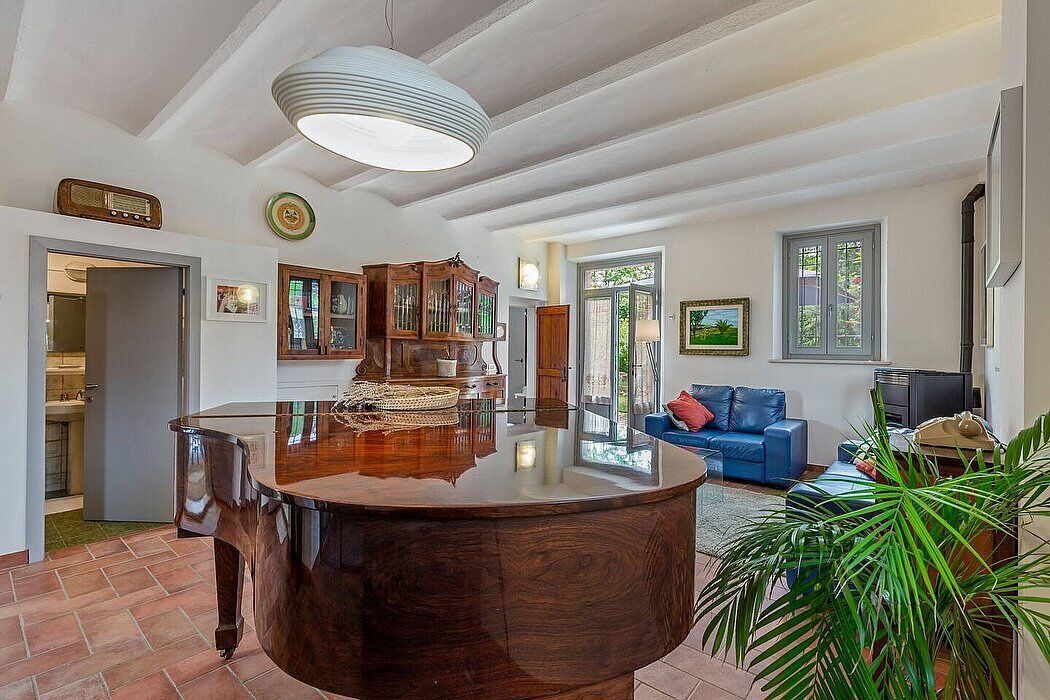 Villa Accordo: A Characteristic And Welcoming Two-story Villa Surrounded By The Greenery, With Free Wi-fi. - Jesi