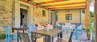 Villa Accordo: A characteristic and welcoming two-story villa surrounded by the greenery, with Free WI-FI.