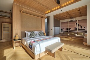 Family Villa, 6 Bedrooms, Private Pool | Desk, free WiFi, bed sheets