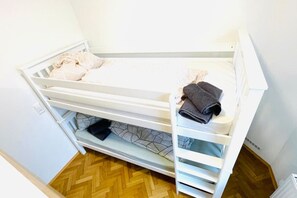 1 bedroom, desk, iron/ironing board, WiFi