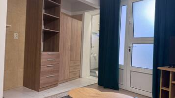 Apartamento (Three Bedroom Apartment) | Sala de jantar