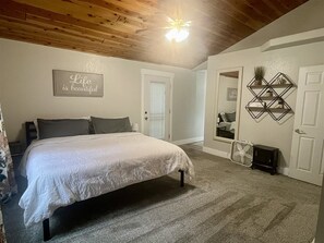 6 habitaciones, tabla de planchar con plancha y wifi gratis